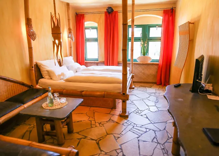 Ξενοδοχείο Backstage