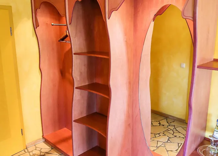 Backstage Ξενοδοχείο 3*